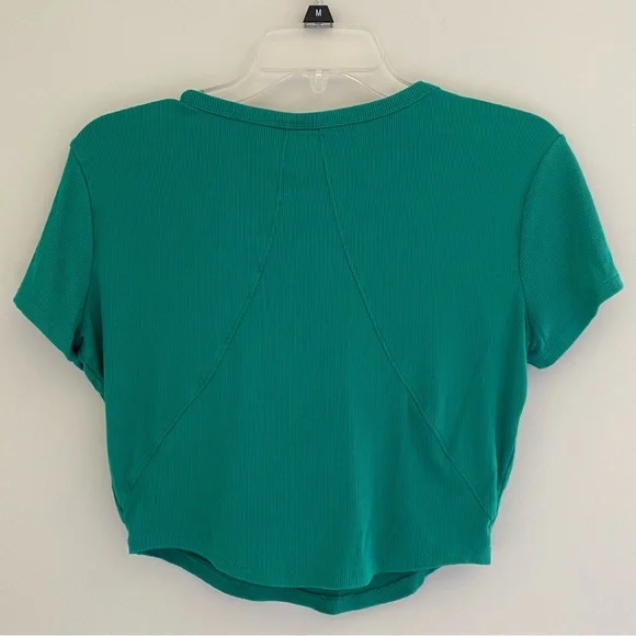 All in Motion Green Crop T-Shirt, Size XS - Picture 2 of 6
